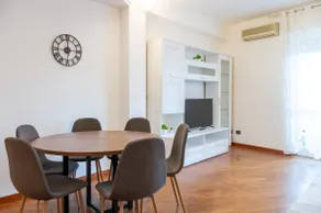 Paradise - 3 bedrooms - BGY Airport 10' - Image 2