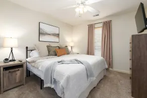 Family Gem in Pelham-Single level home 2 king beds - Image 3