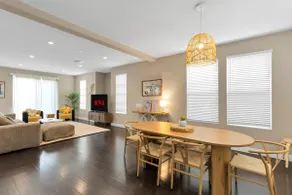 Prime Location - Spacious 3BD 2.5 BA - King Bed - Image 2