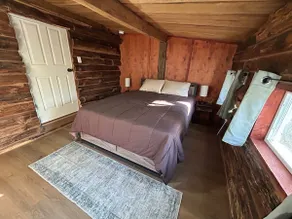 Indian Hollow Cabin - Image 3