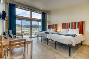 Sagebrush Cabins - Modern elegance and epic views! - Image 3