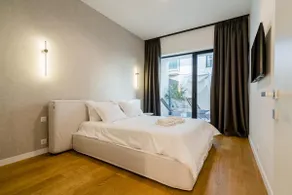 Urban Deluxe | Igloo Jacuzzi Terrace - Image 4