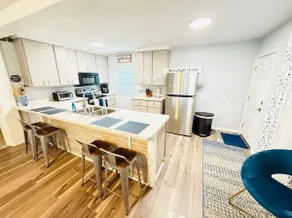 The Little Crestview Cottage - Image 3