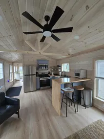 Basecamp Bungalow II - Image 2