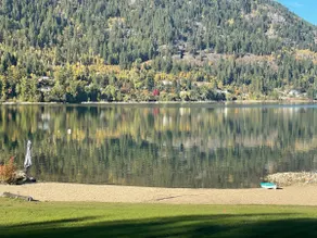 Suite Kootenay Lake ! - Image 2