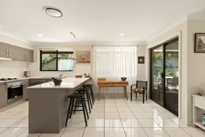 Stockton Hideaway | 3 Bedrooms | Hot tub - Image 4