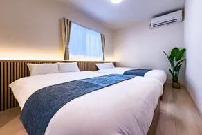 Free parking available [120 ㎡ 4BR] Japanese modern house within walking distance to Universal Studios, can accommodate up to 13 people - Image 2