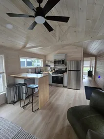 Lynx Cabin - Image 3