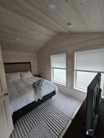 Lynx Cabin - Image 4