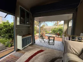 Private garden studio with outdoor shower - Image 2