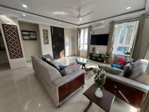 Unigo One - Solace- Premium 2 Bedroom - Image 2