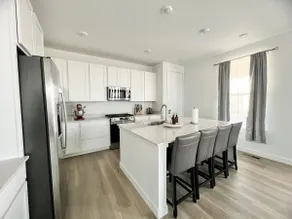New spacious house in serene Brighton & fast Wi-Fi - Image 4