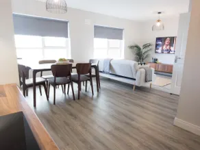 Tranquil luxury two bedroom apartment at the beach - Image 2
