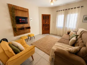 CS009 - House with backyard, near the botanical garden, air conditioning, parking space - Image 2