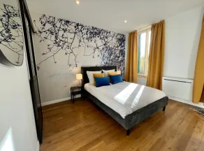 Elegant Apartment • 20 min Disney Paris • Parking - Image 3