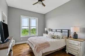 Hall’s Lakeview Getaway - Image 5