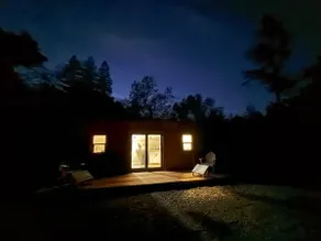 Poleeko Basecamp • Anderson Valley Cabin - Image 3