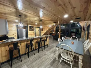 Fox Den Sibley Lake | ADA Cabin | 6 beds | Fishing - Image 3