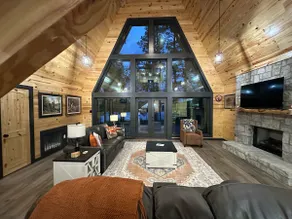 Fox Den Sibley Lake | ADA Cabin | 6 beds | Fishing - Image 2
