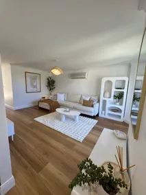 Sunset Coast Retreat Walk to Beach Free Parking - Image 3