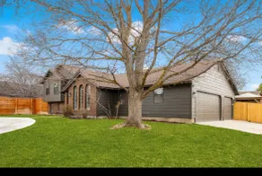 Group Getaway: Sleeps 14+Pergola & Firepit - Image 3