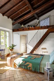 Mirasole: a design retreat in the countryside - Image 4