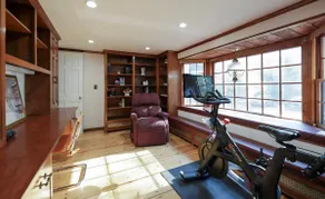 Long Island Nature Retreat + Peloton + Shared Pool - Image 2