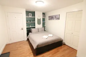 Home in East Boston - Image 4