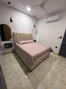 Royal Loft (201) - Image 5