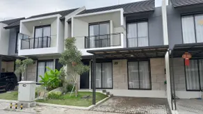 Villa Garden - Clean & Comfort @ KBP - Image 5