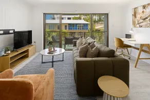 Bright & Cozy 2BR Ocean View w/ Parking - Image 3