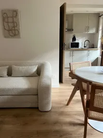 Suite Serment - 4 people - Charleville city center - Image 4