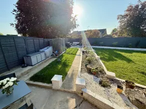 Charming Garden Guesthouse in Reading with Free Parking - Image 3