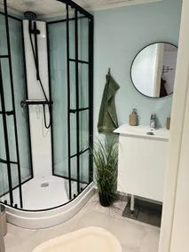 New and cozy guest house - Image 5