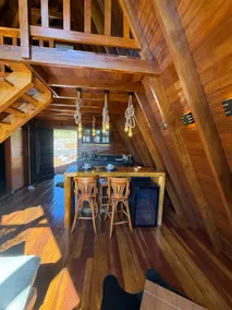 VIP black hut - Image 4