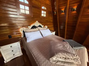VIP black hut - Image 5