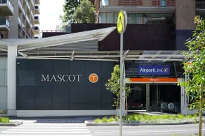 Mascot Apt | Prime Location Near Station & Airport - Image 4