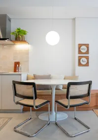 Elegant Studio in the Heart of the City - Image 2