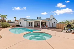 Private Pool, Home Away From Home! - Image 3