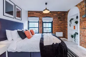 Luxury 2BR Apt•Bricked Modern Apartments •The Call - Image 3