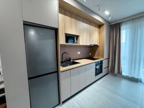 Airport dream - Modern, Free Parking, Kingsize be - Image 3