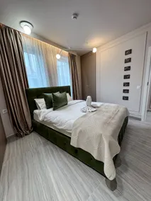 Airport dream - Modern, Free Parking, Kingsize be - Image 4
