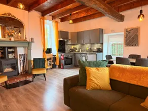 Charming renovated stone cottage in historic village - Image 2