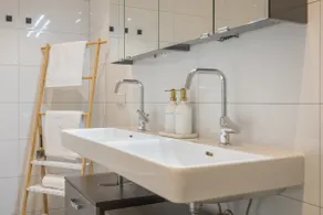 136 m² penthouse | city | modern | near the thermal baths - Image 2