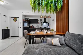 Lovely Dine+Full Kitchen+ Free Parking+Bathtub - Image 2