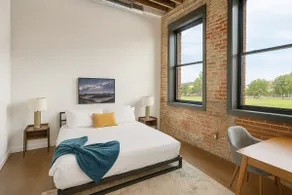 Sleepover | Airy 2BD/1BA Loft - Newton - Image 3