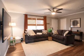 Cozy Ranch King Bed & Pet Friendly - Fenced Yard - Image 4