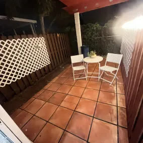 Place for two people - Image 2