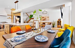 Luxe Thorold House: Stylish Retreat Near Falls - Image 3