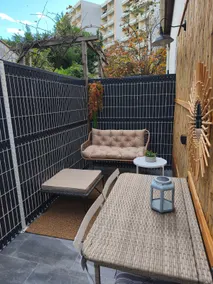 2 air-conditioned studios, terrace, free parking - Image 3